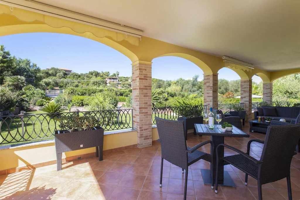 Alghero Villa Mistral Per 7 Persone Terrazza Bbq Ac Wifi Exterior photo