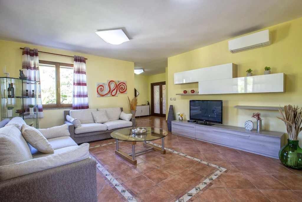 Alghero Villa Mistral Per 7 Persone Terrazza Bbq Ac Wifi Exterior photo